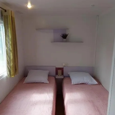 Chalet Mobile Climatise Au De Lougratte